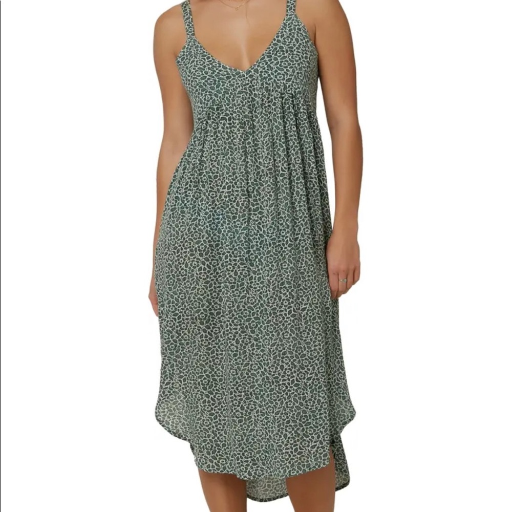 COPY - NWT O’Neill Horizon Tank Cover-Up in Moss